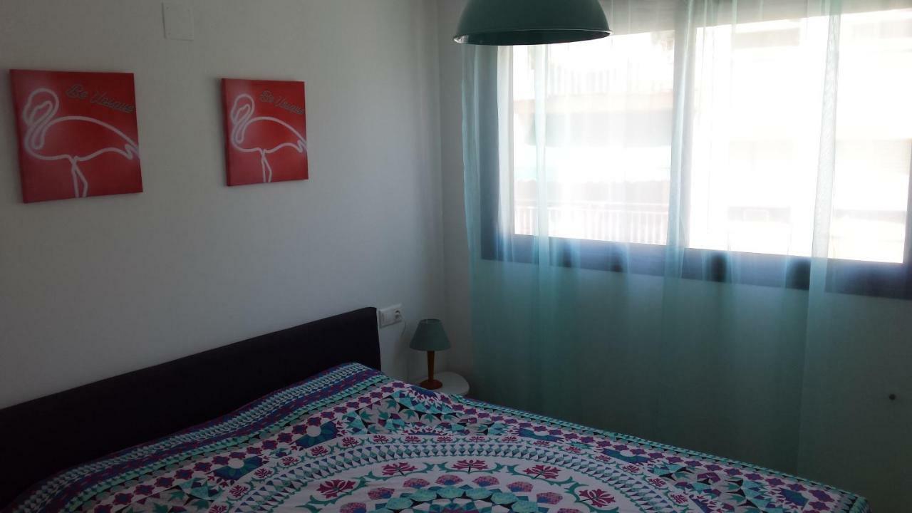 Santa Ana Apartman Onil Kültér fotó