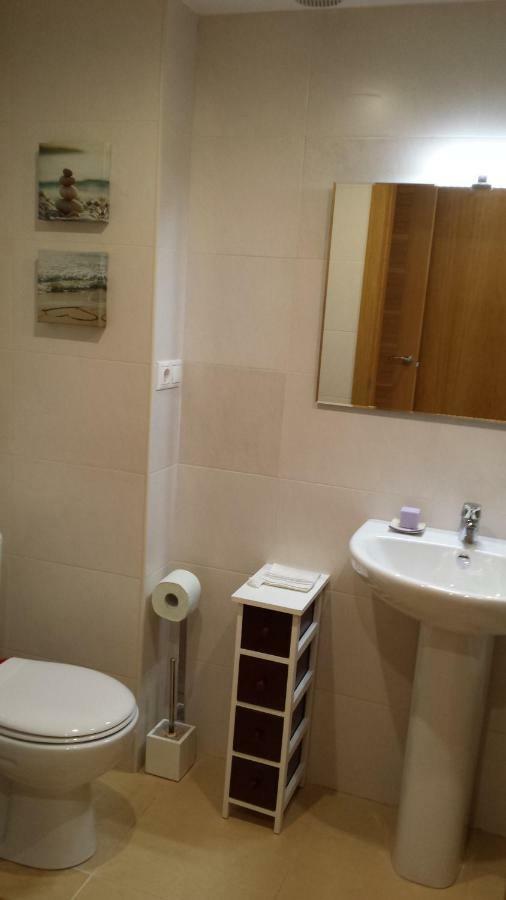 Santa Ana Apartman Onil Kültér fotó