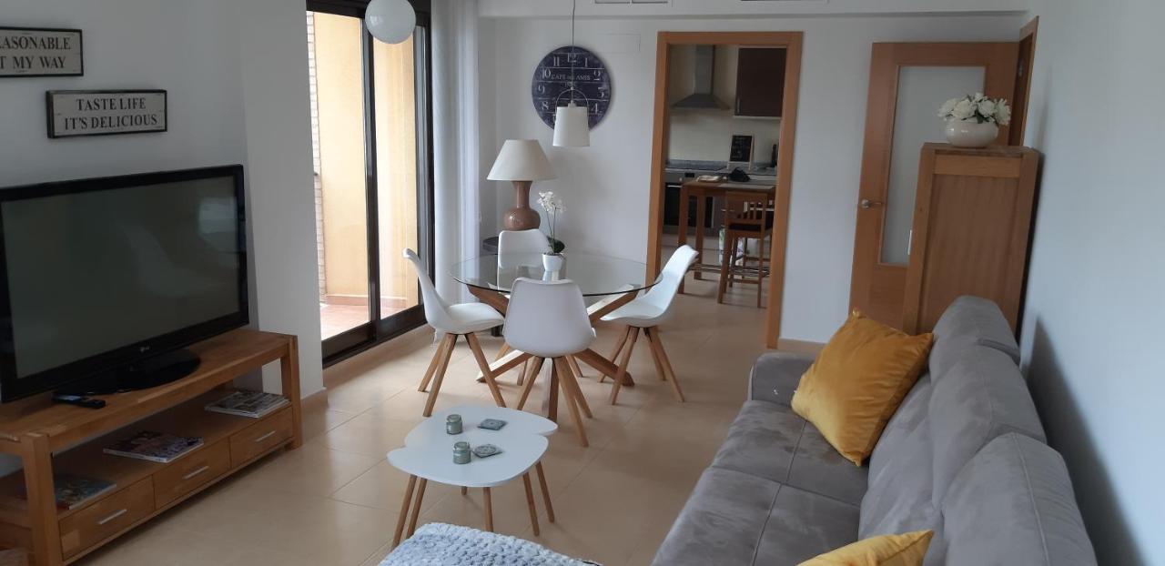 Santa Ana Apartman Onil Kültér fotó